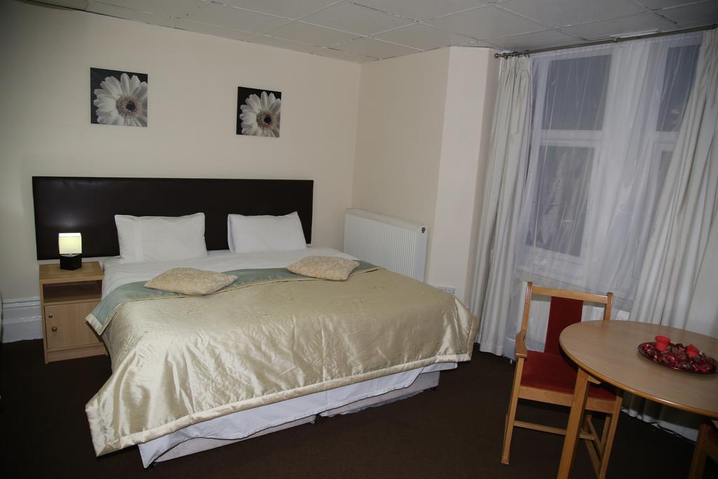 A Gosport Inn - Free Parking Екстериор снимка