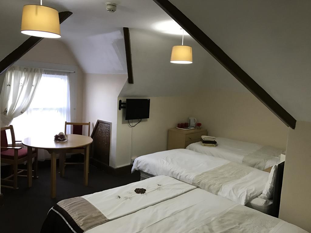 A Gosport Inn - Free Parking Екстериор снимка